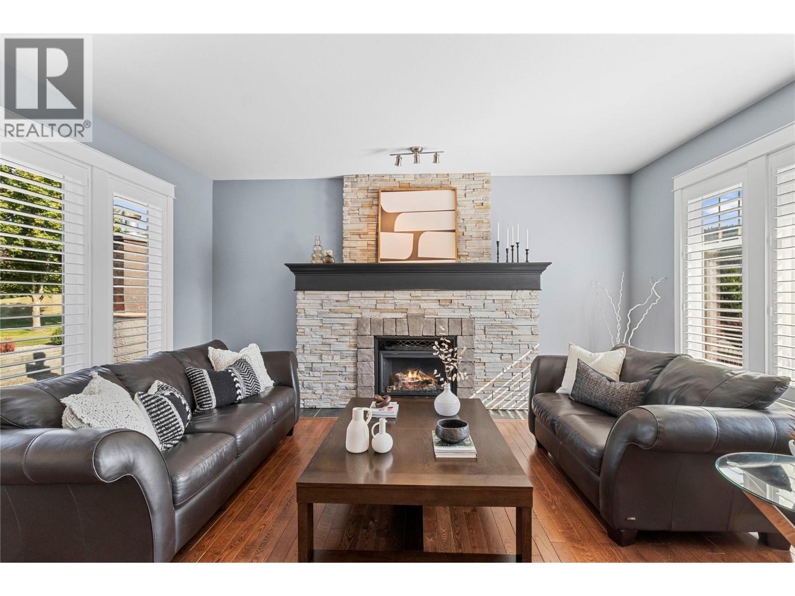  2734 Golf Course Drive, Blind Bay