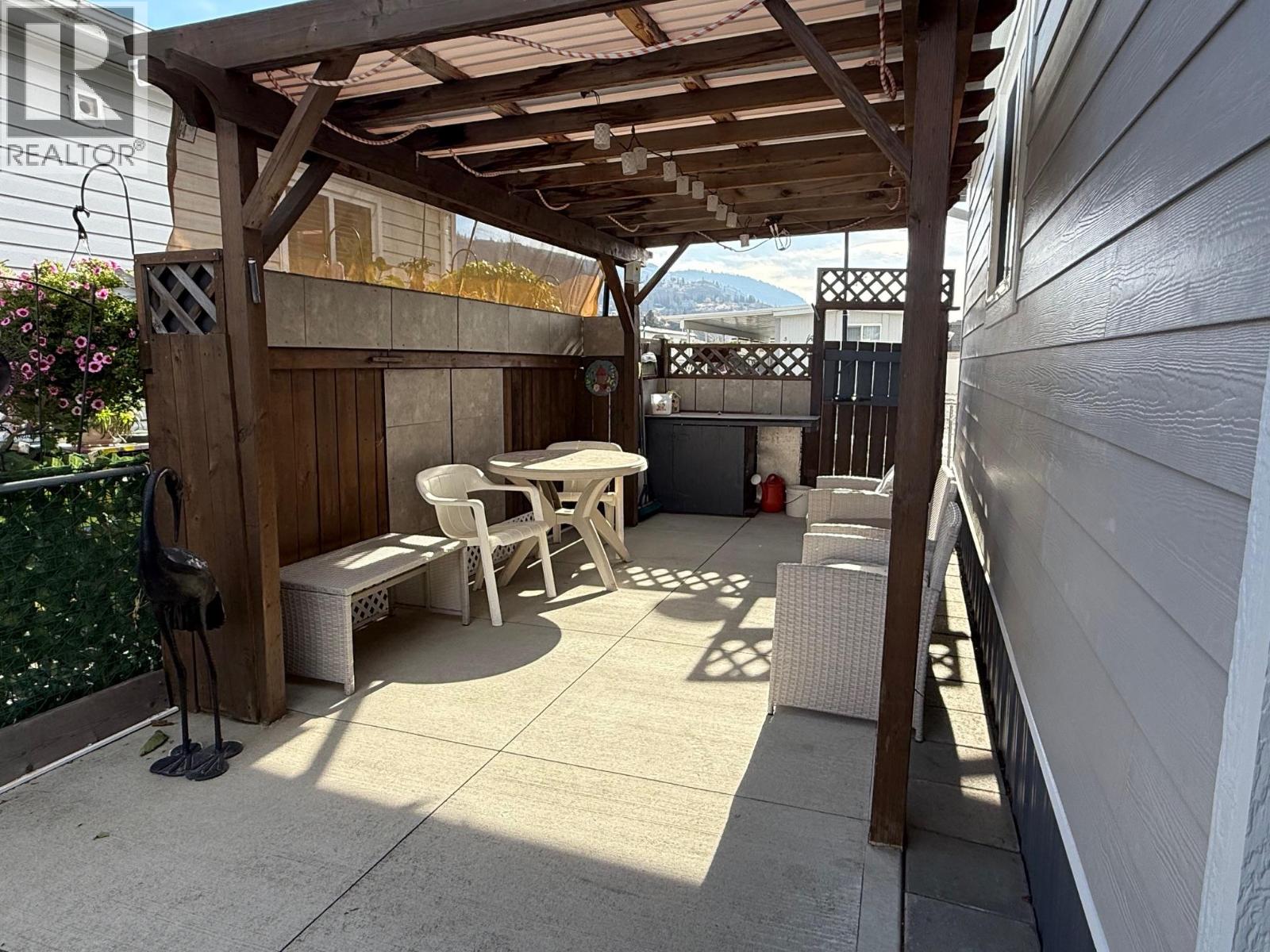 615 3105 South Main Street, Penticton