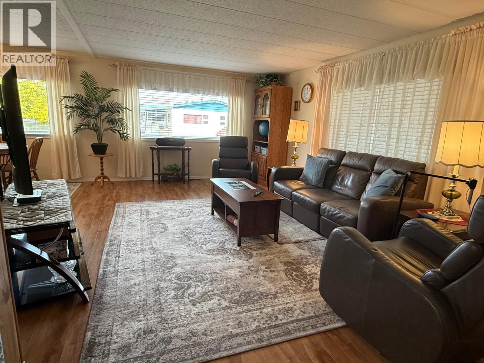 615 3105 South Main Street, Penticton