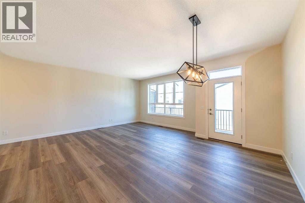 Single Family House for Sale in  Sovereign Common SW Shaganappi Calgary 