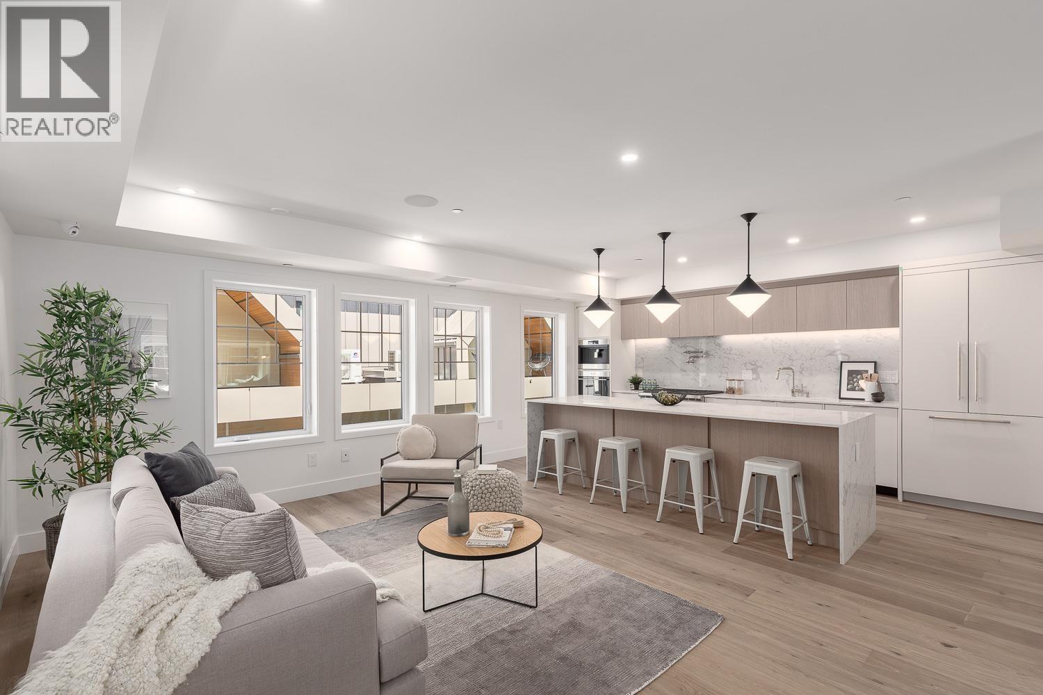 1141 W 33RD AVENUE, Vancouver