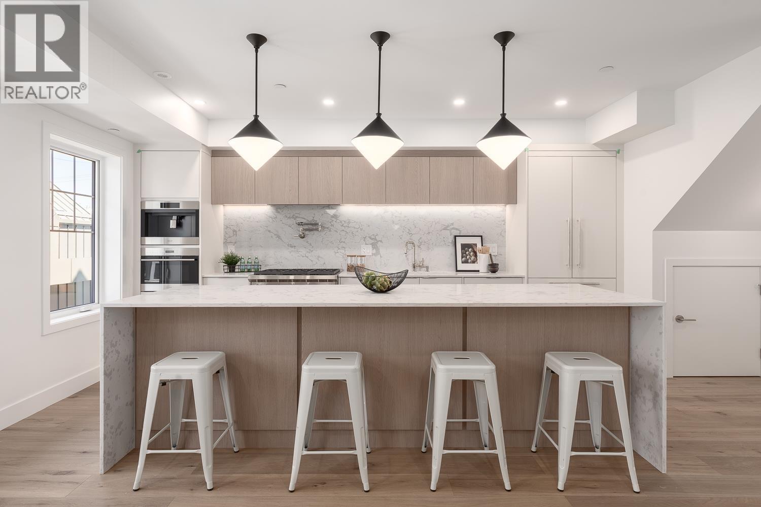 1141 W 33RD AVENUE, Vancouver