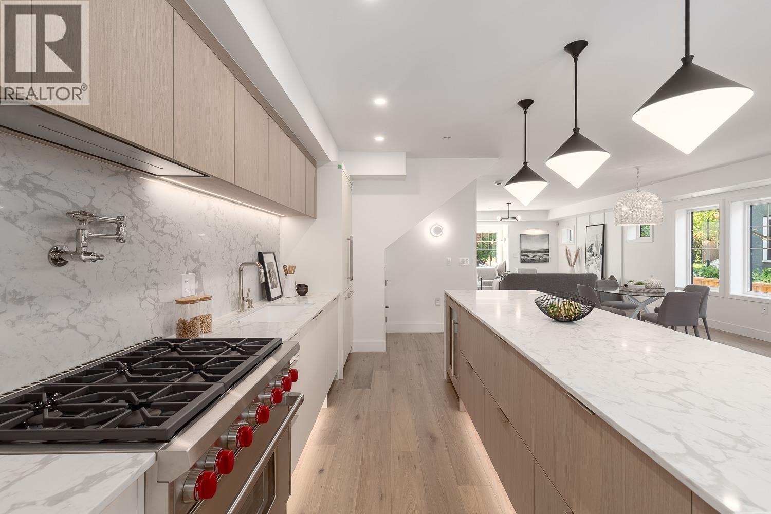 1141 W 33RD AVENUE, Vancouver