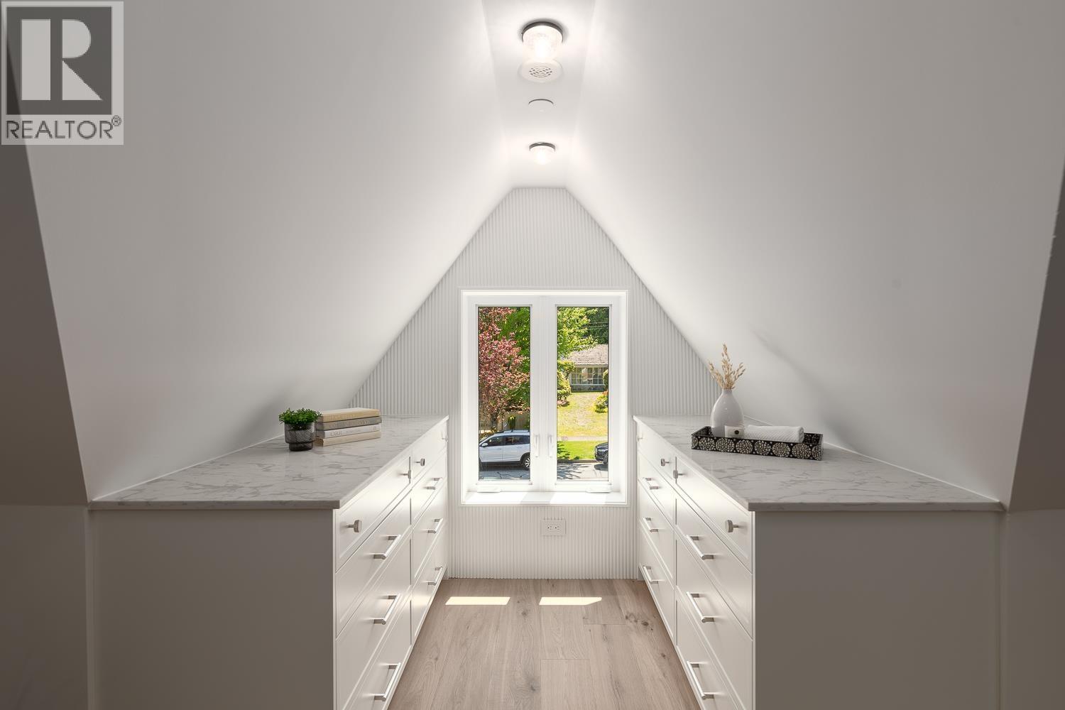 1141 W 33RD AVENUE, Vancouver