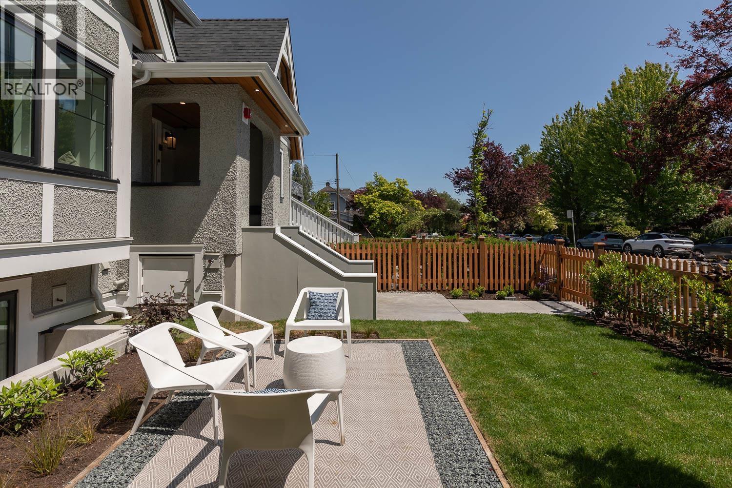 1141 W 33RD AVENUE, Vancouver