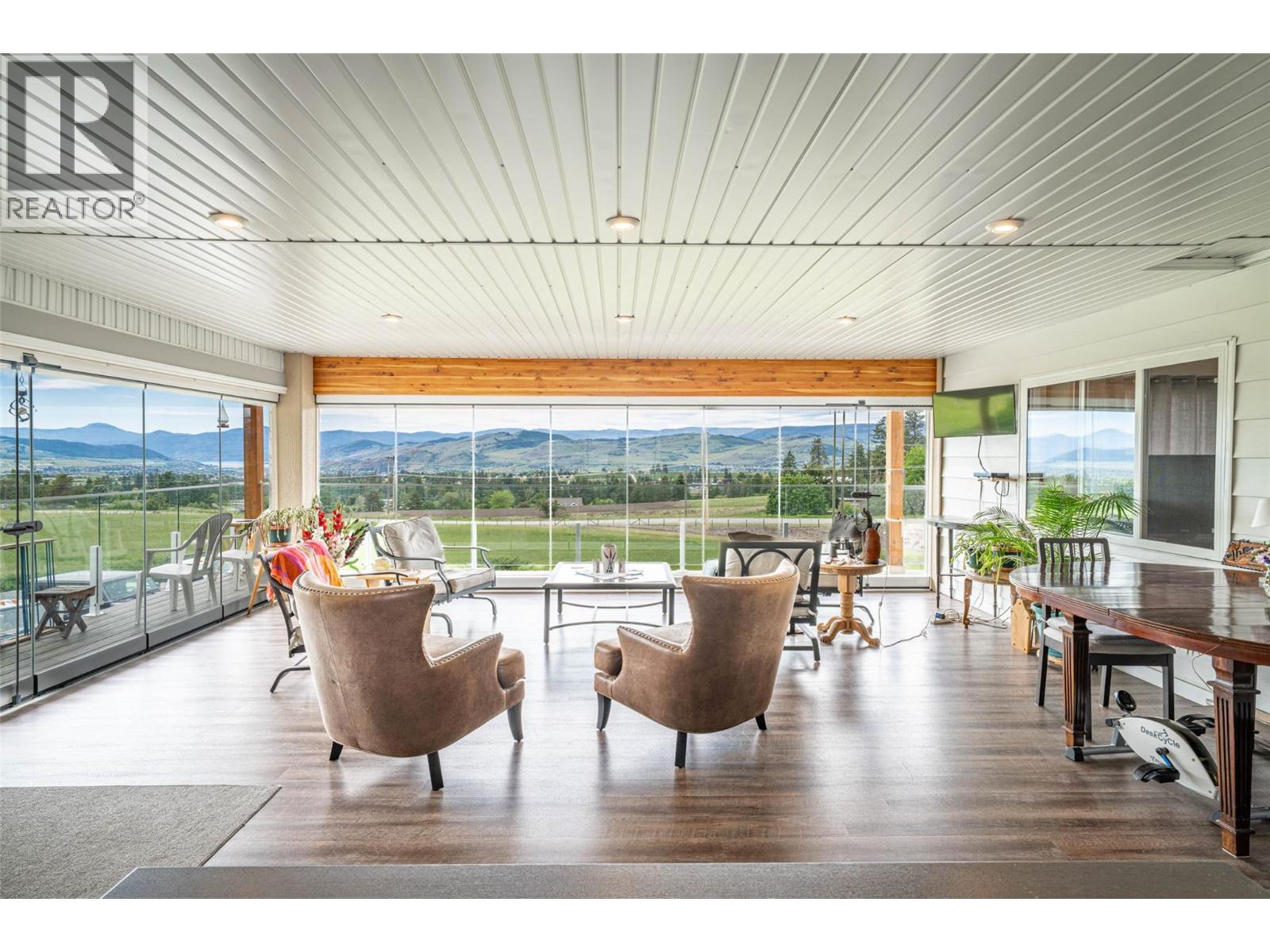  5541 Dixon Dam Road, Vernon