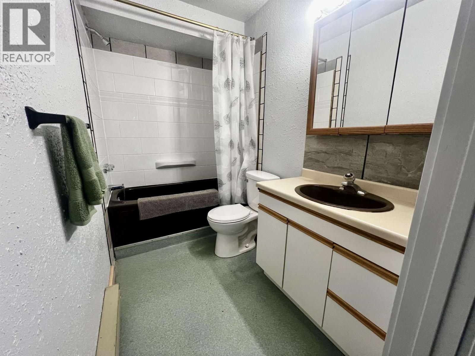 22361 STELLA ROAD, Fraser Lake