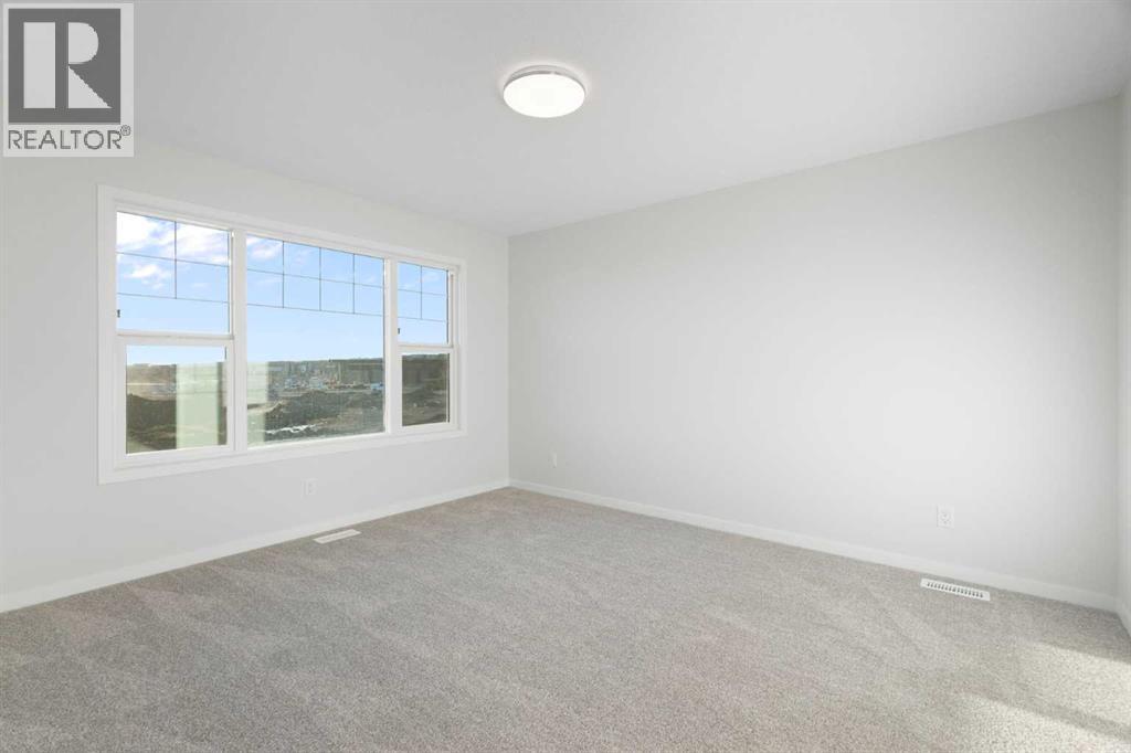 Single Family House for Sale in  Annette Landing NW Glacier Ridge Calgary 