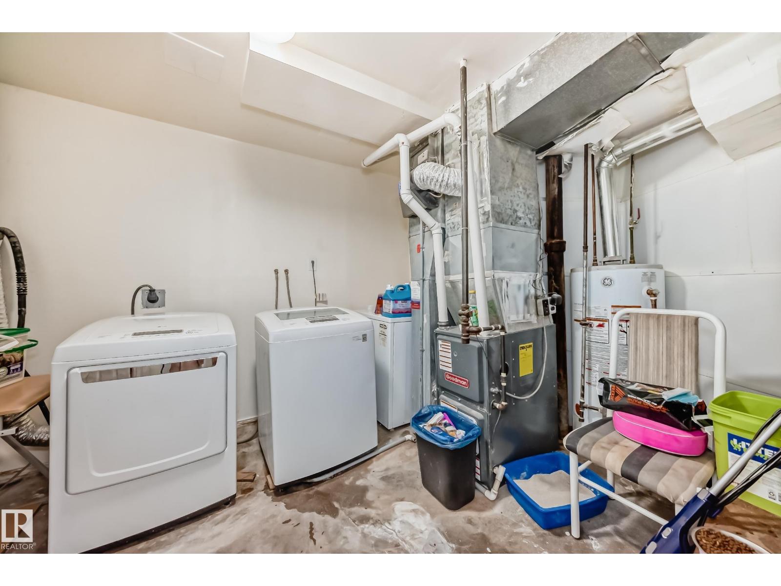 Single Family House for Sale in   ST NW Edmonton 