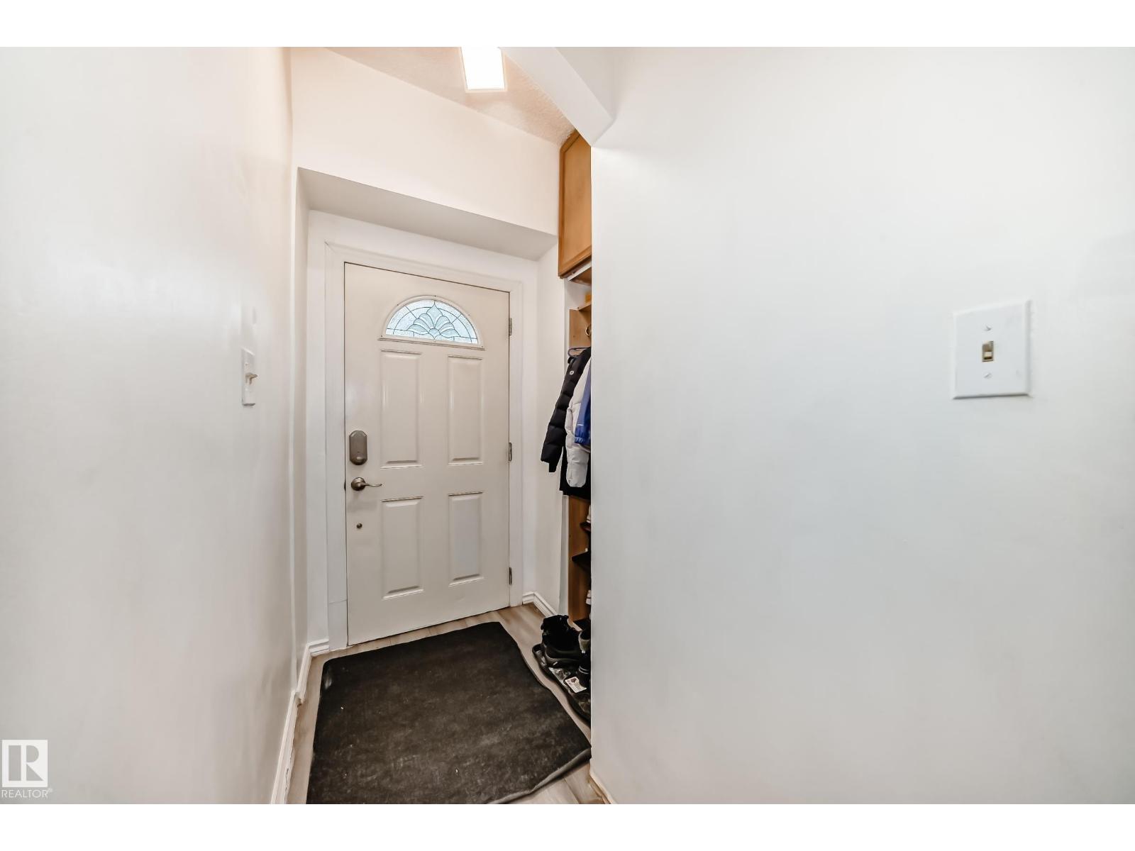 Single Family House for Sale in   ST NW Edmonton 