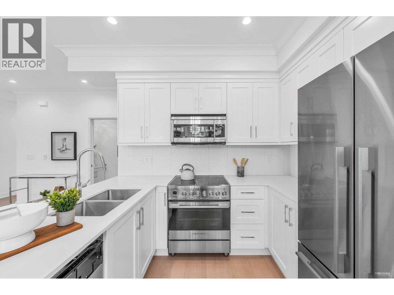 #107-8233 WILLIAMS Road, Richmond