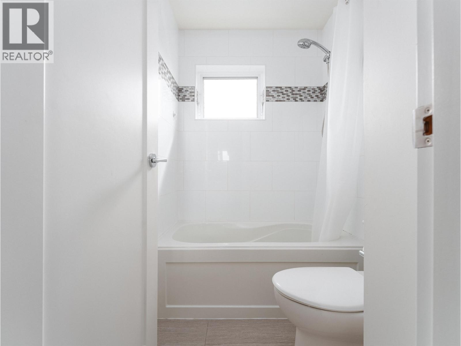 #3-8600 NO. 2 Road, Richmond