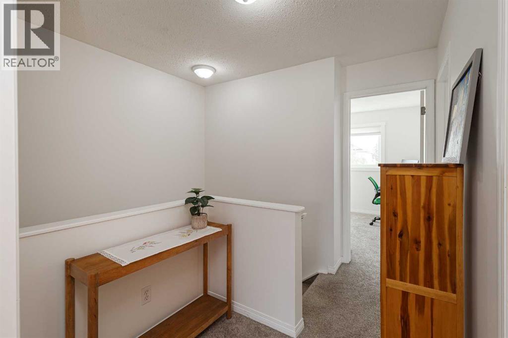 Single Family House for Sale in  Chaparral Ridge Terrace SE Chaparral Calgary 