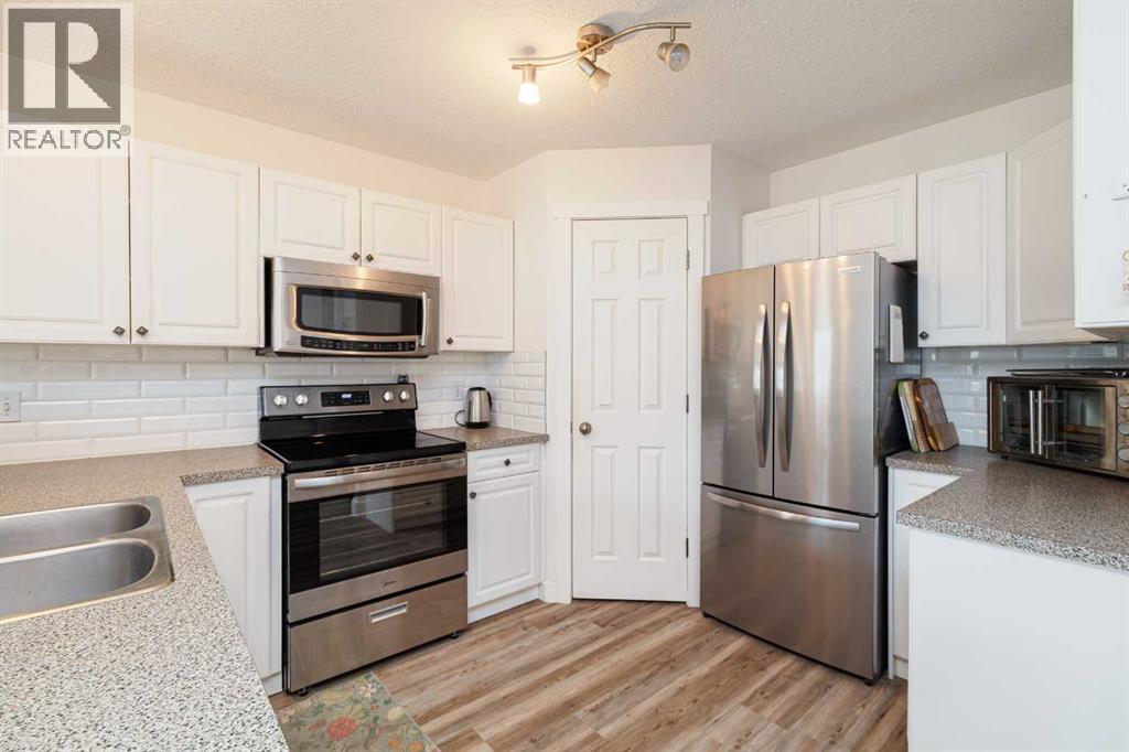 Single Family House for Sale in  Chaparral Ridge Terrace SE Chaparral Calgary 