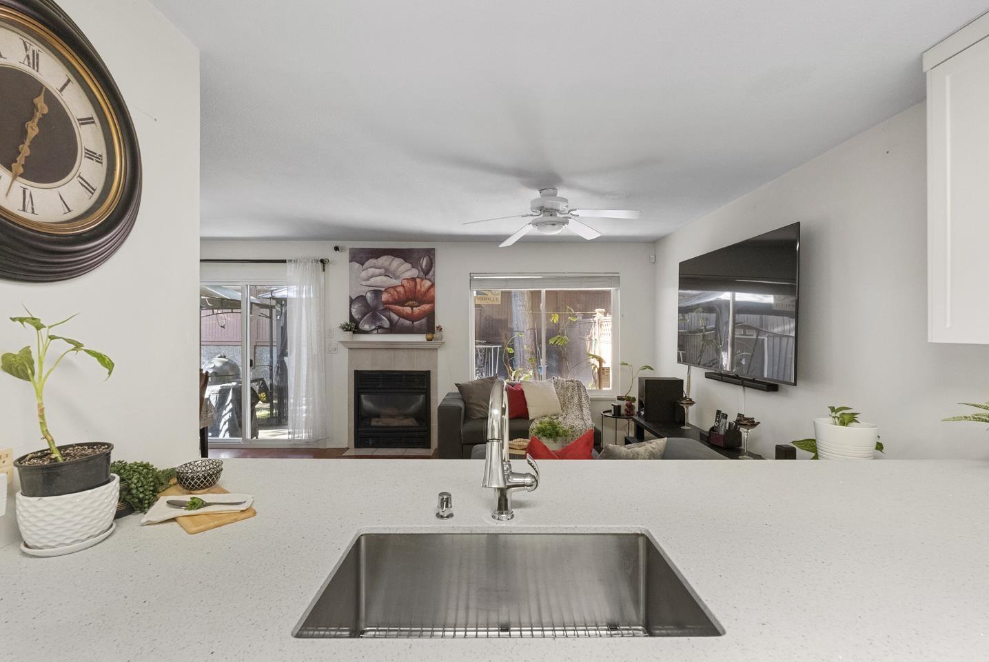 43 10051 155 STREET, Surrey