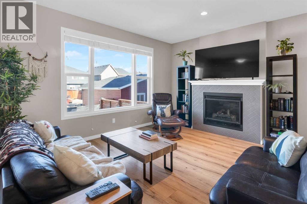 84 Fireside Crescent, Cochrane