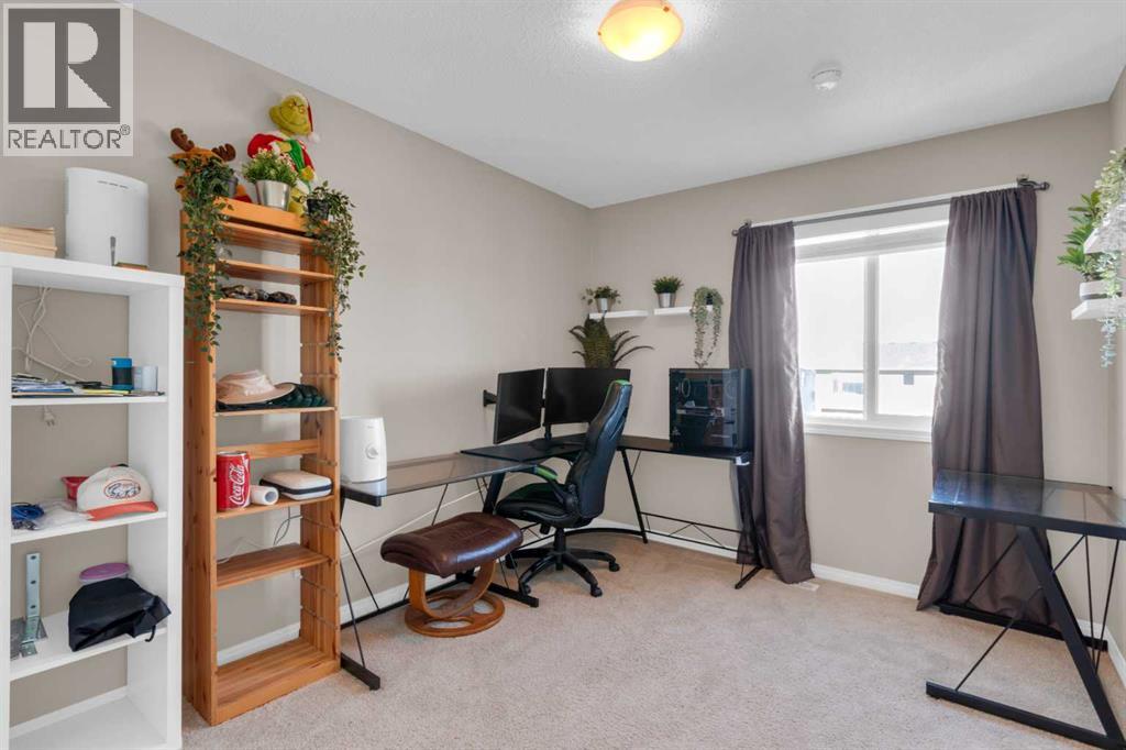84 Fireside Crescent, Cochrane