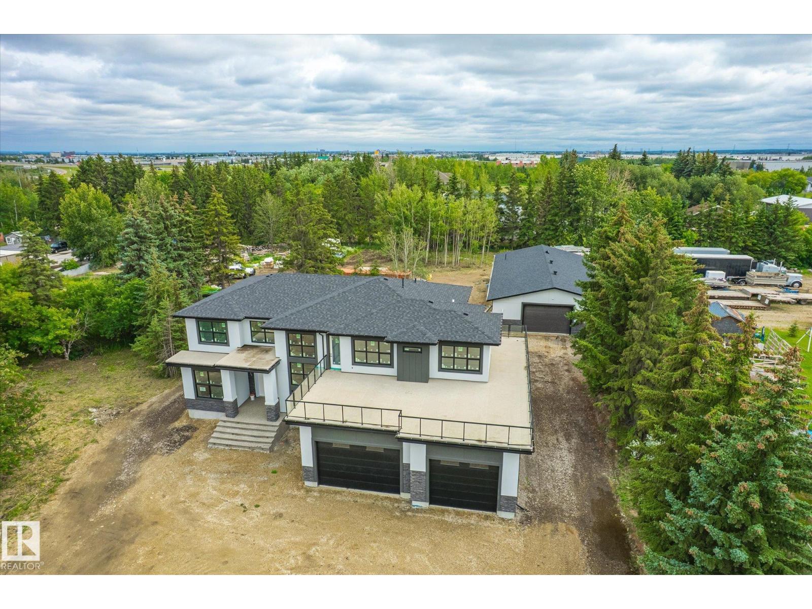 18445 122 AV NW, Edmonton