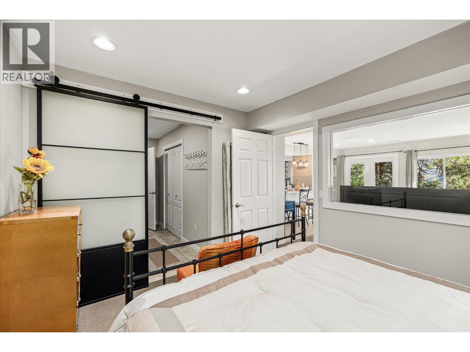  5821 Atkinson Crescent, Peachland