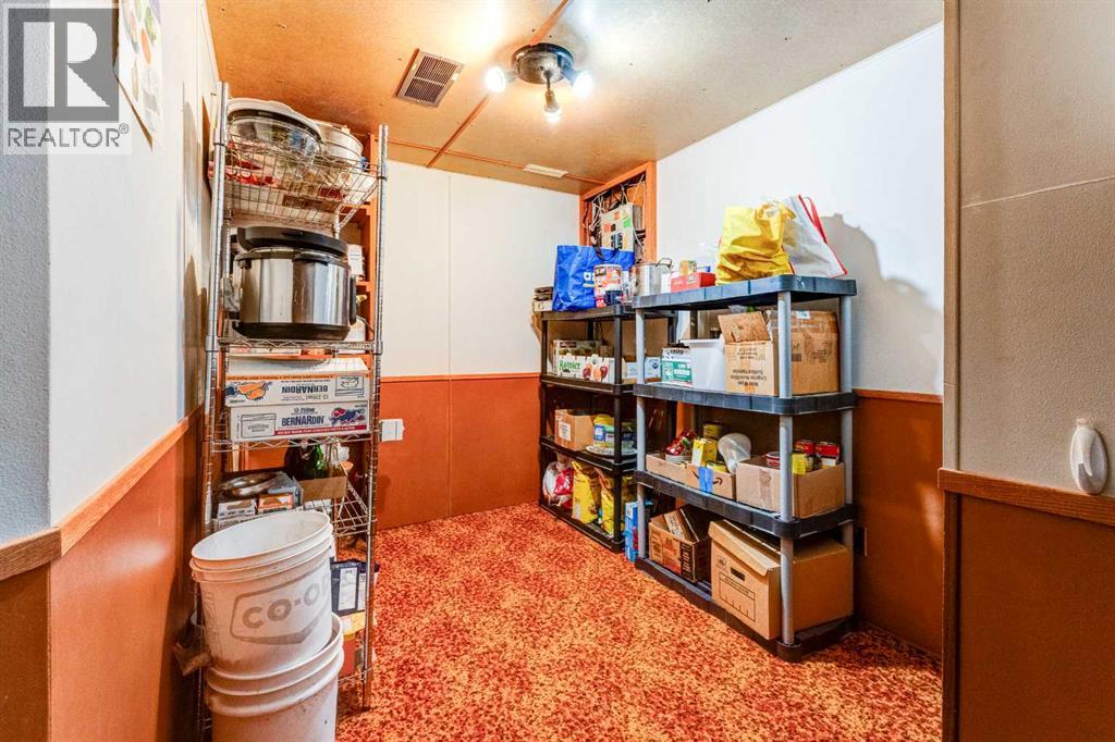 Single Family House for Sale in  Queensland Place SE Queensland Calgary 