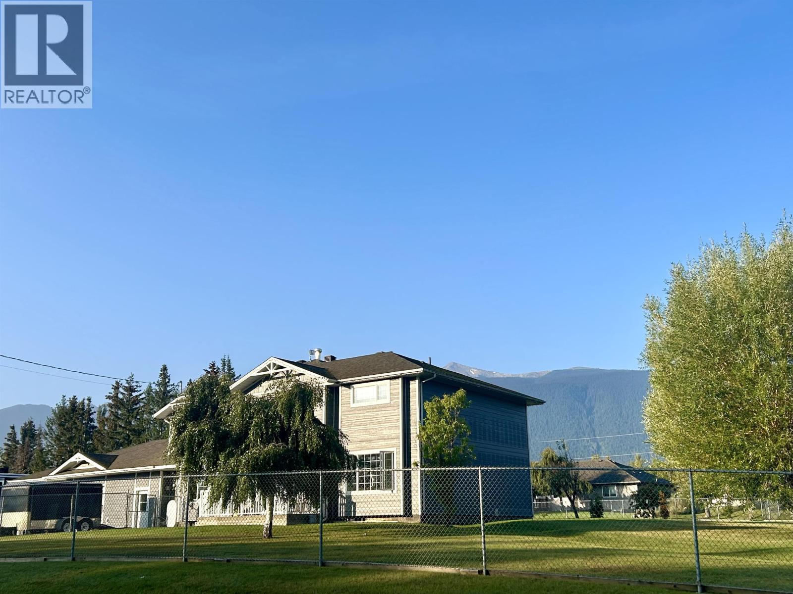 1269 2ND AVENUE, McBride