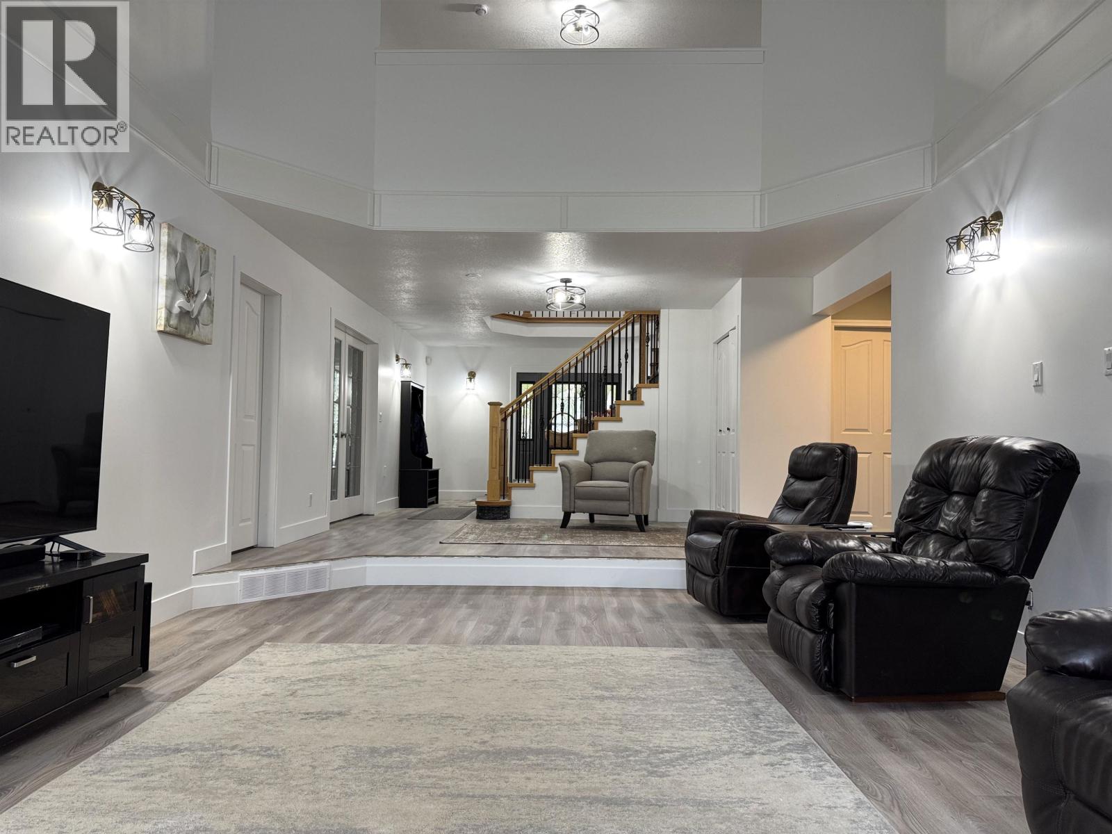 1269 2ND AVENUE, McBride