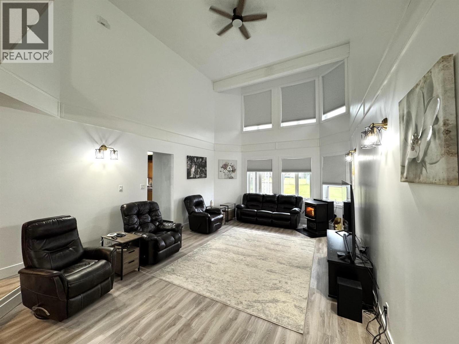 1269 2ND AVENUE, McBride