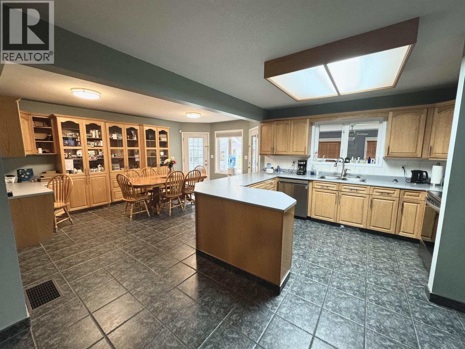 1269 2ND AVENUE, McBride