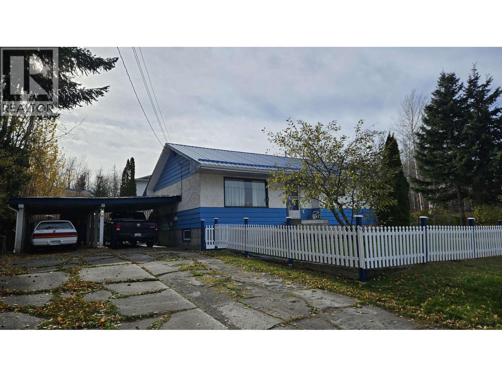 4187 DAVIS ROAD, Prince George