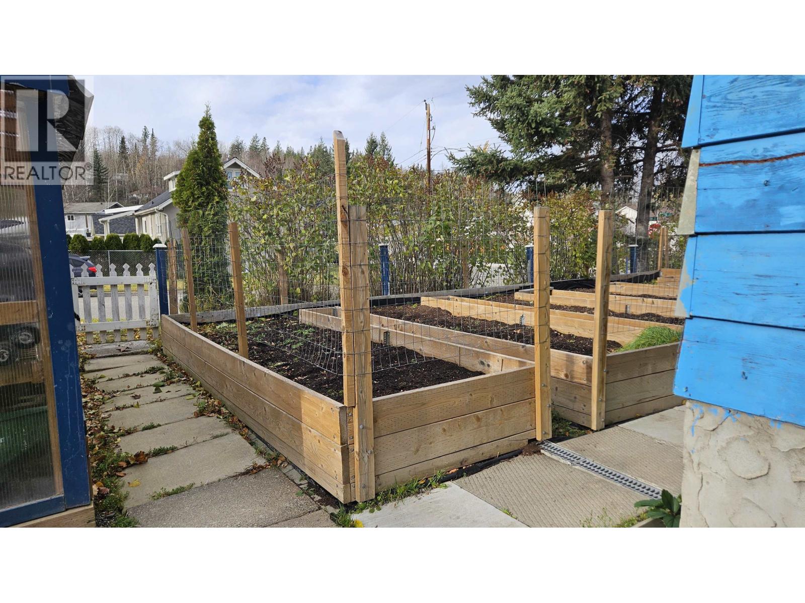 4187 DAVIS ROAD, Prince George