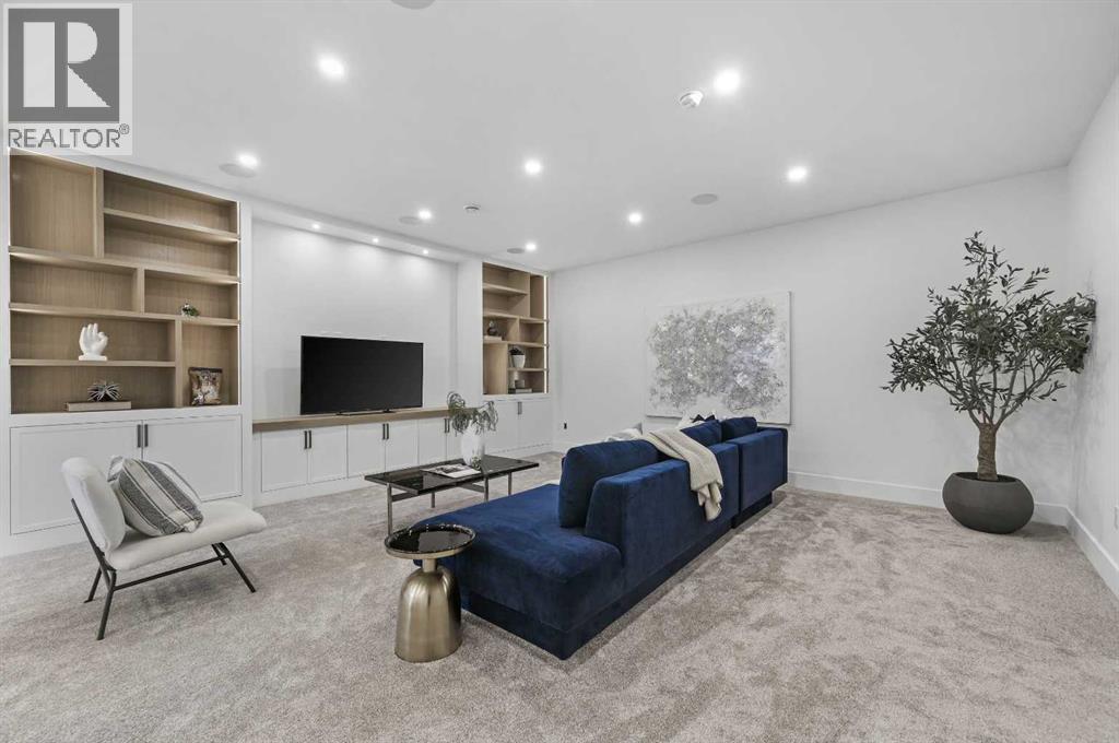 Single Family House for Sale in   Street SW Richmond Calgary 