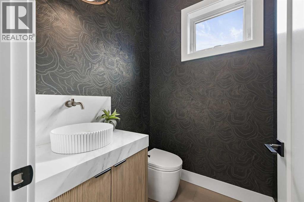 Single Family House for Sale in   Street SW Richmond Calgary 