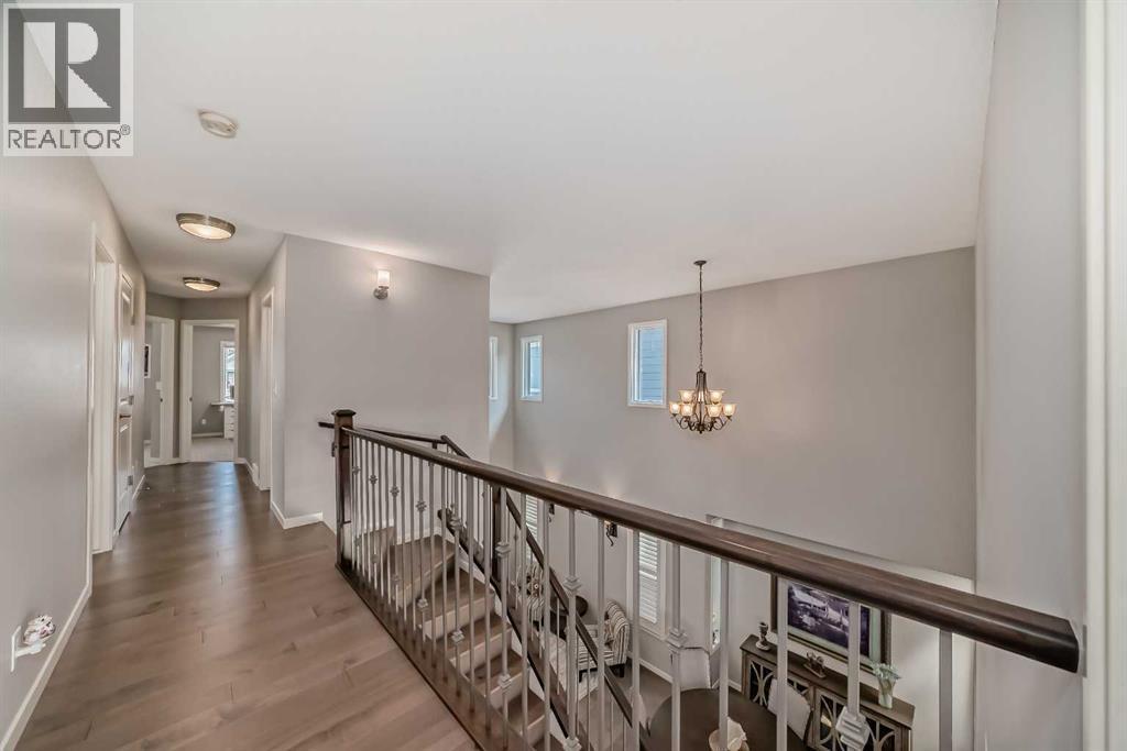 Single Family House for Sale in  West Grove Point SW West Springs Calgary 