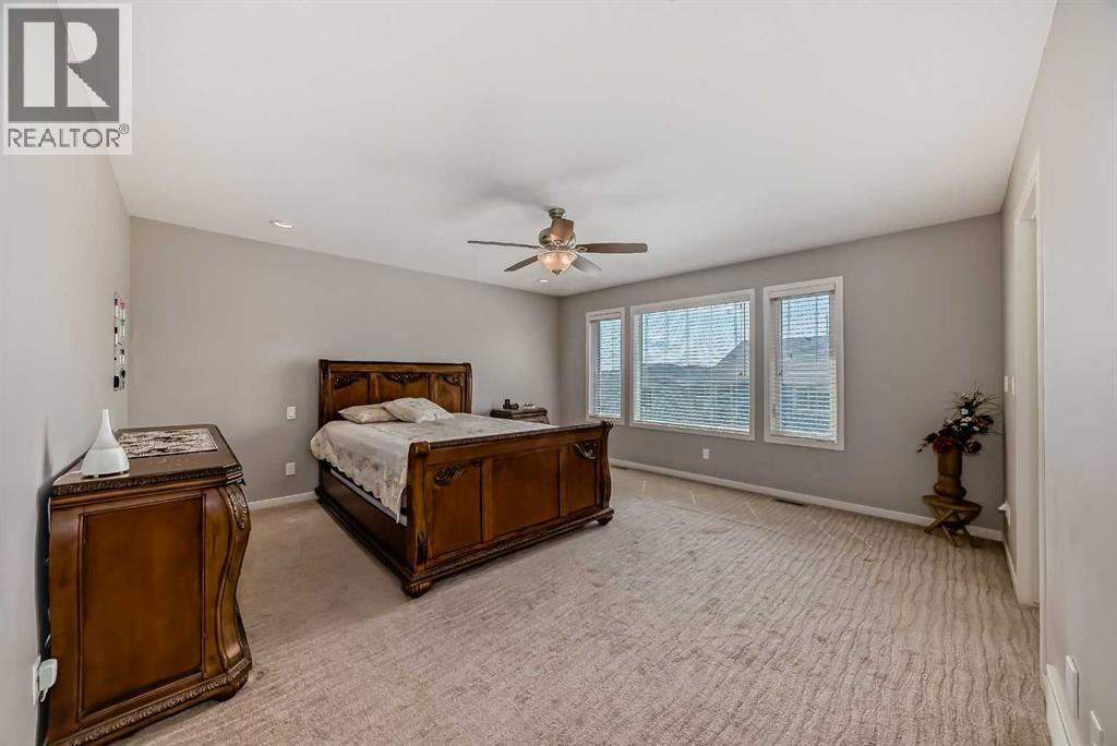 Single Family House for Sale in  West Grove Point SW West Springs Calgary 