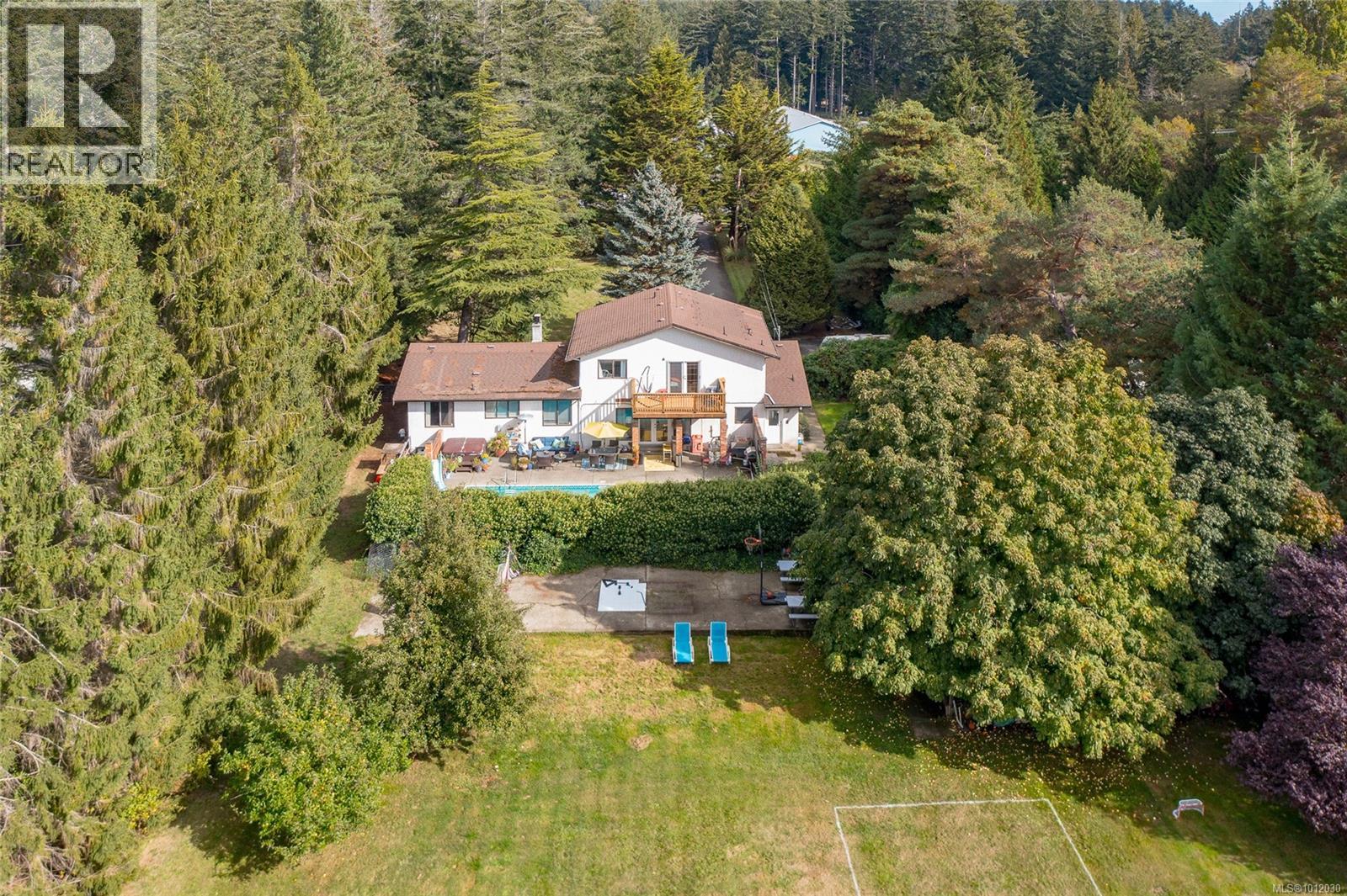 4286 Happy Valley Rd, Metchosin