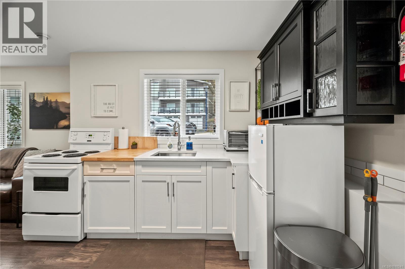 3521 Myles Mansell Road, Langford