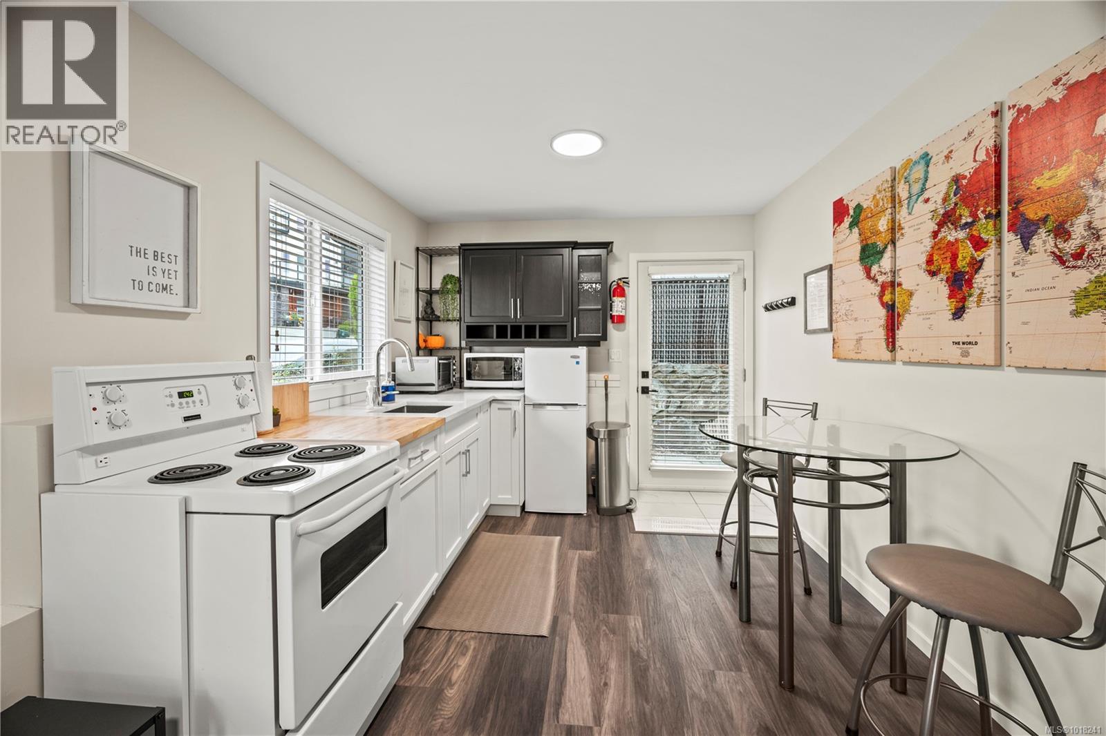  3521 Myles Mansell Road, Langford