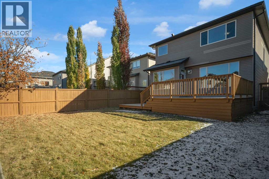 Single Family House for Sale in  Tuscany Summit Bay NW Tuscany Calgary 
