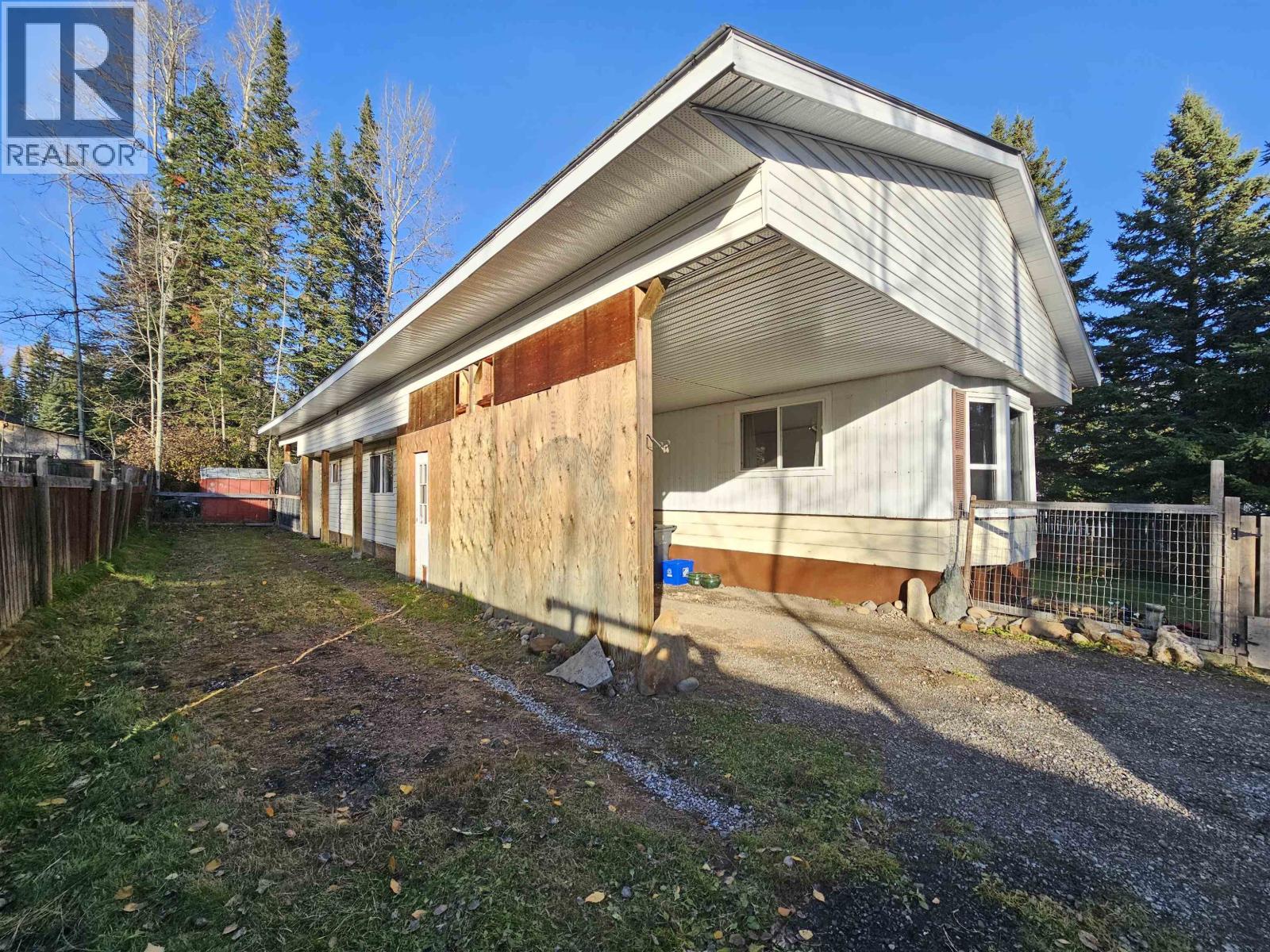 4004 JADE DRIVE, Prince George