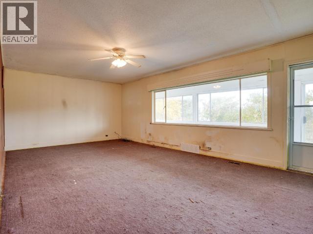 5358 EARL STREET, Texada Island