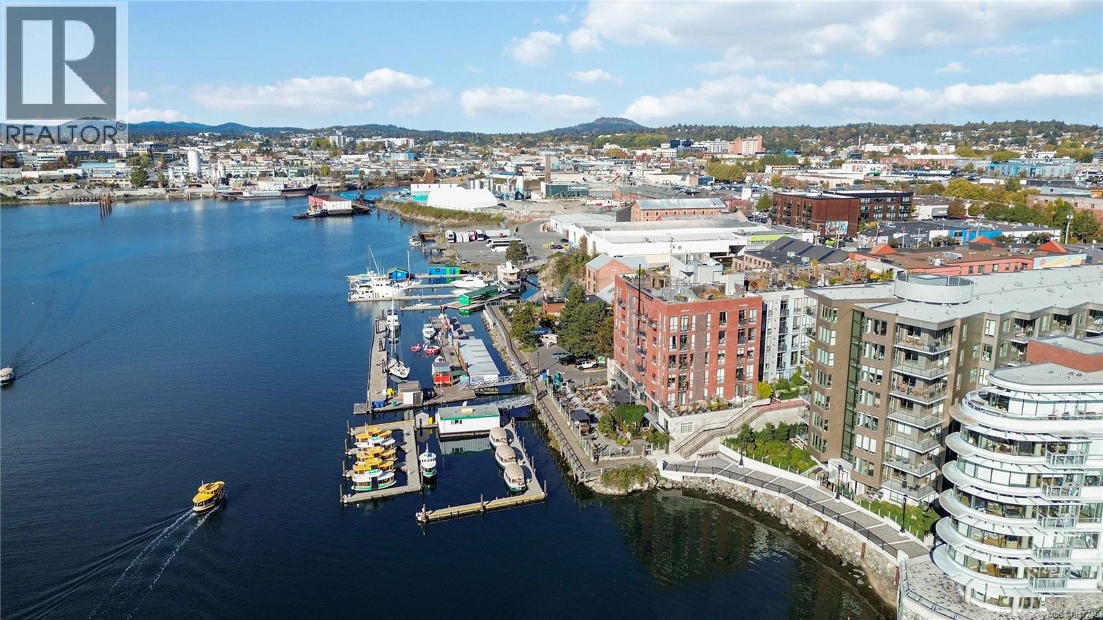 118 409 Swift St, Victoria