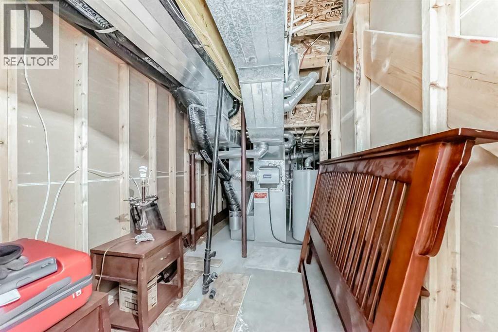Single Family House for Sale in  New Brighton Lane SE New Brighton Calgary 