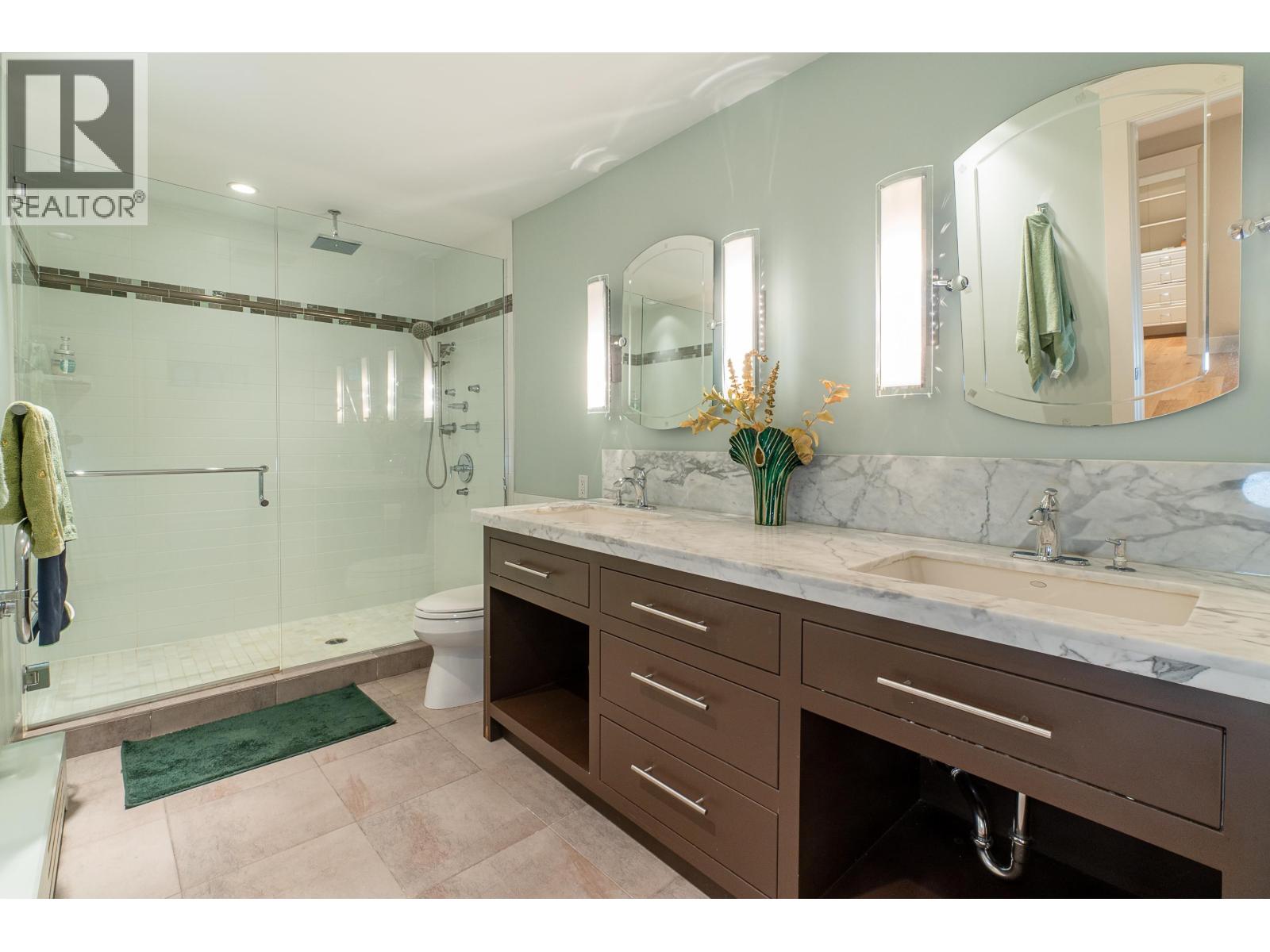 9260 SIDAWAY Road, Richmond