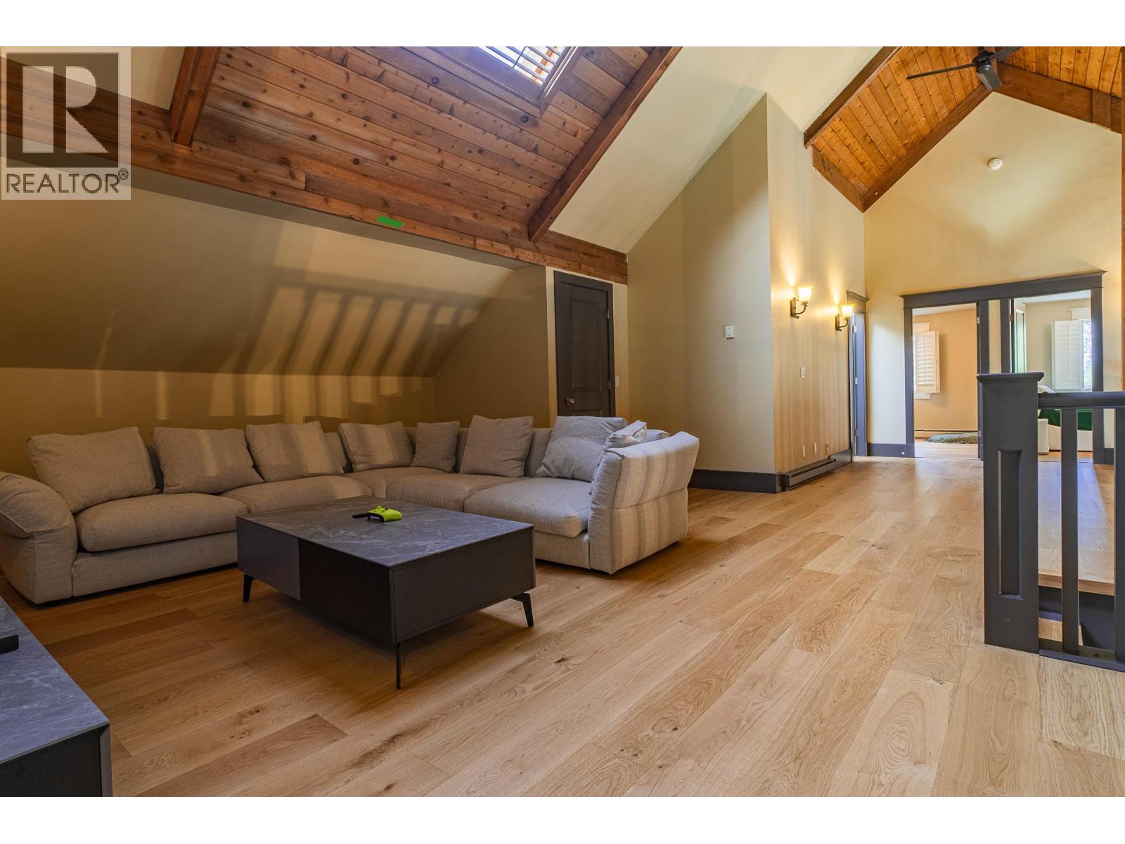 9260 SIDAWAY Road, Richmond