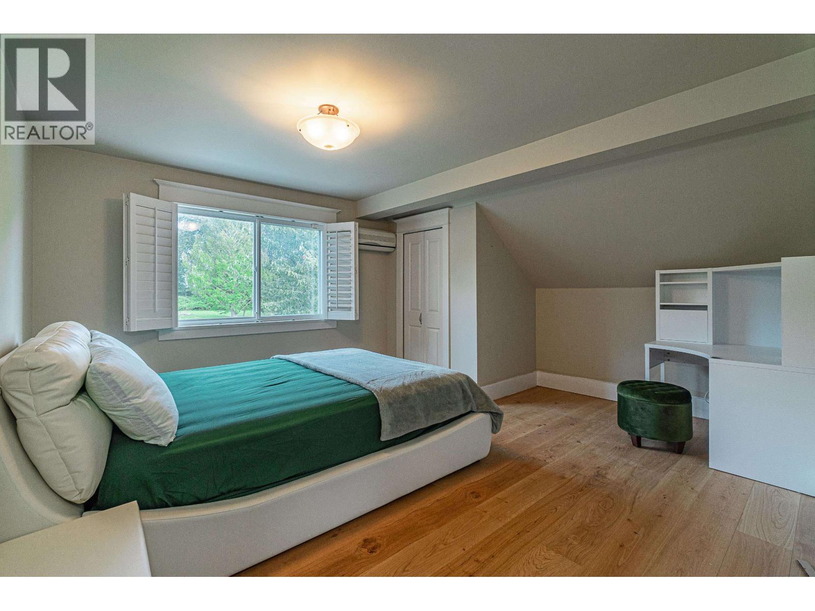 9260 SIDAWAY Road, Richmond