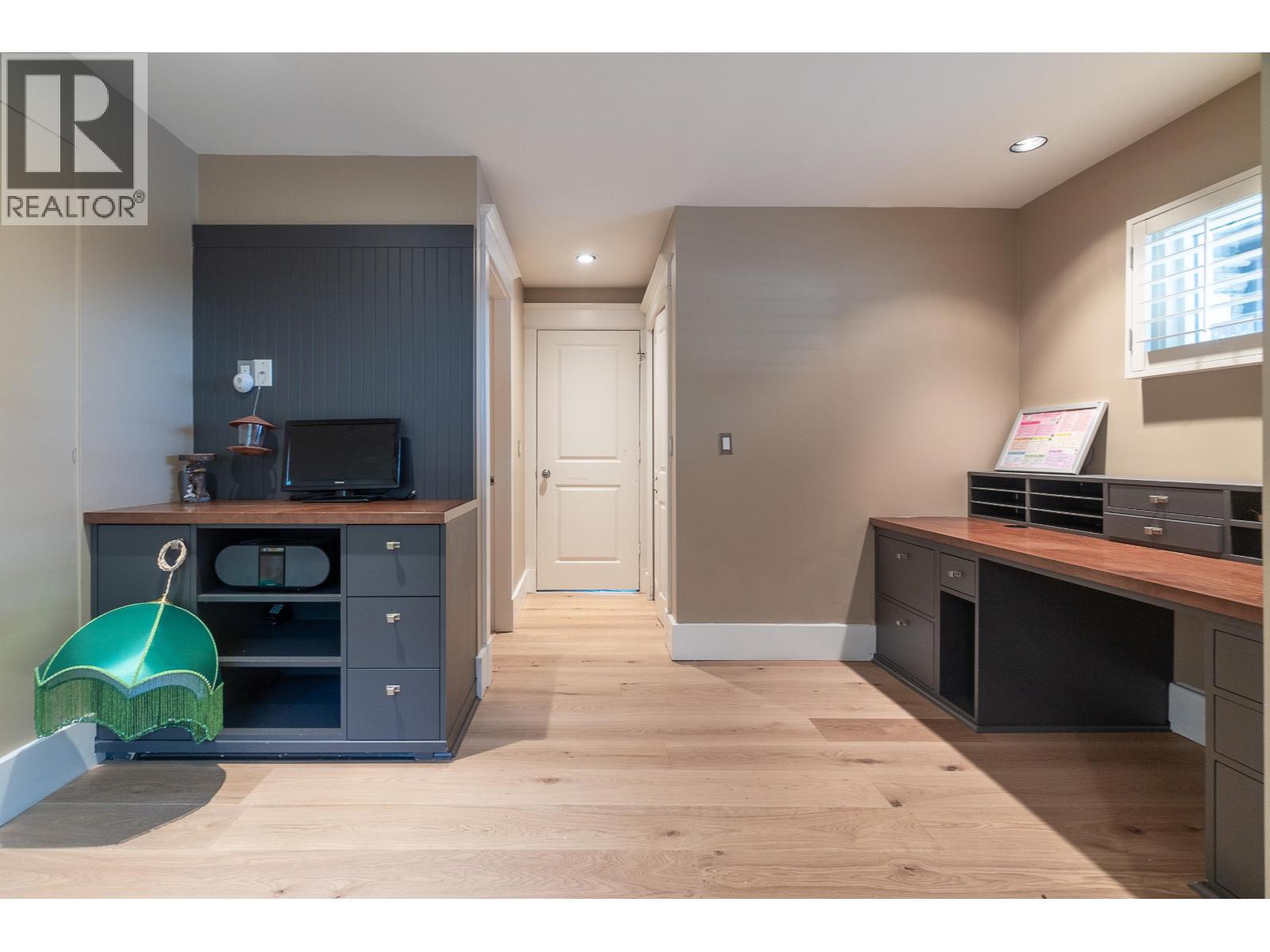 9260 SIDAWAY Road, Richmond