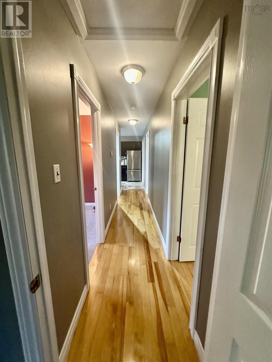 Property 25 of 32 of 104 MacDonald Street