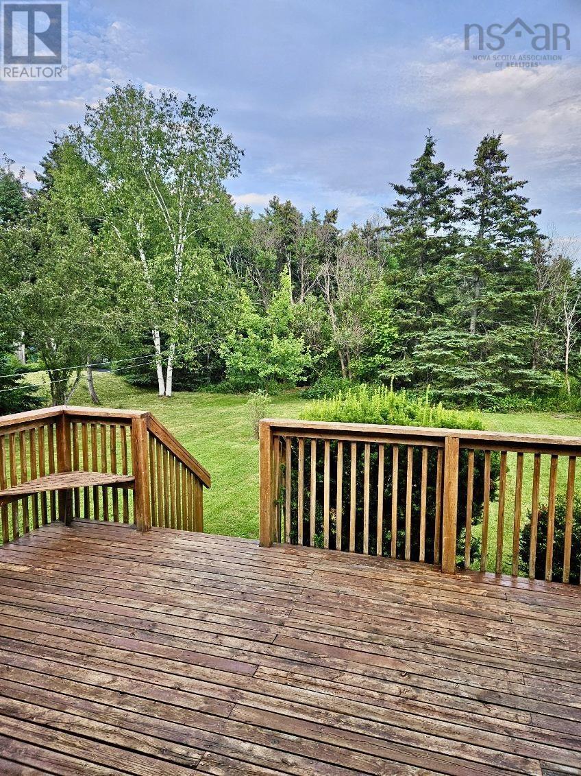 Property 3 of 32 of 104 MacDonald Street