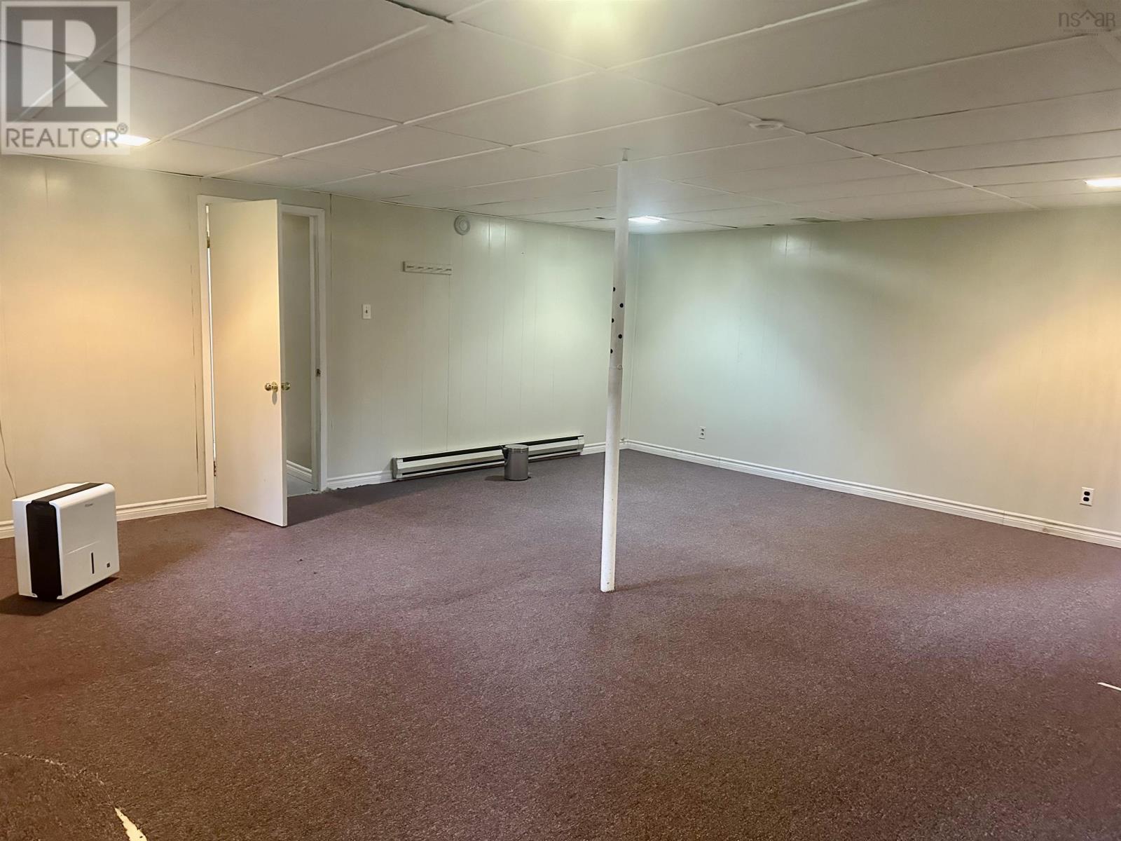 Property 30 of 32 of 104 MacDonald Street