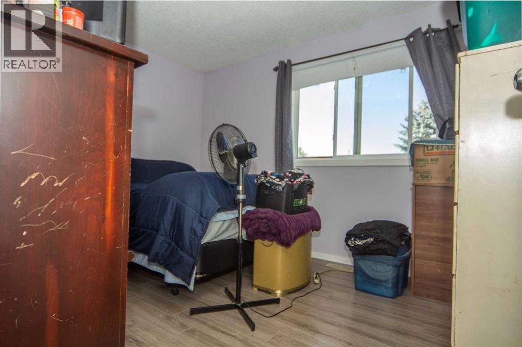 Single Family House Bungalow for Sale in  Penedo Crescent SE Penbrooke Meadows Calgary 